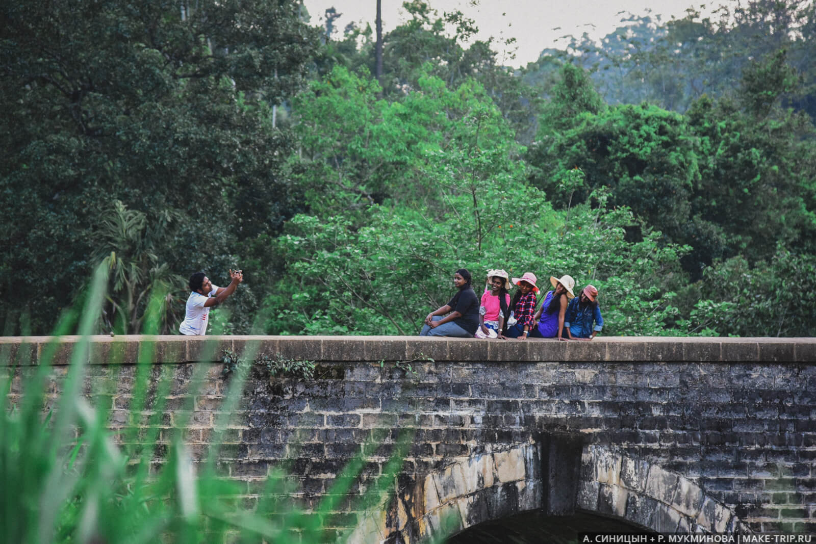 Девятиарочный мост на Шри-Ланке