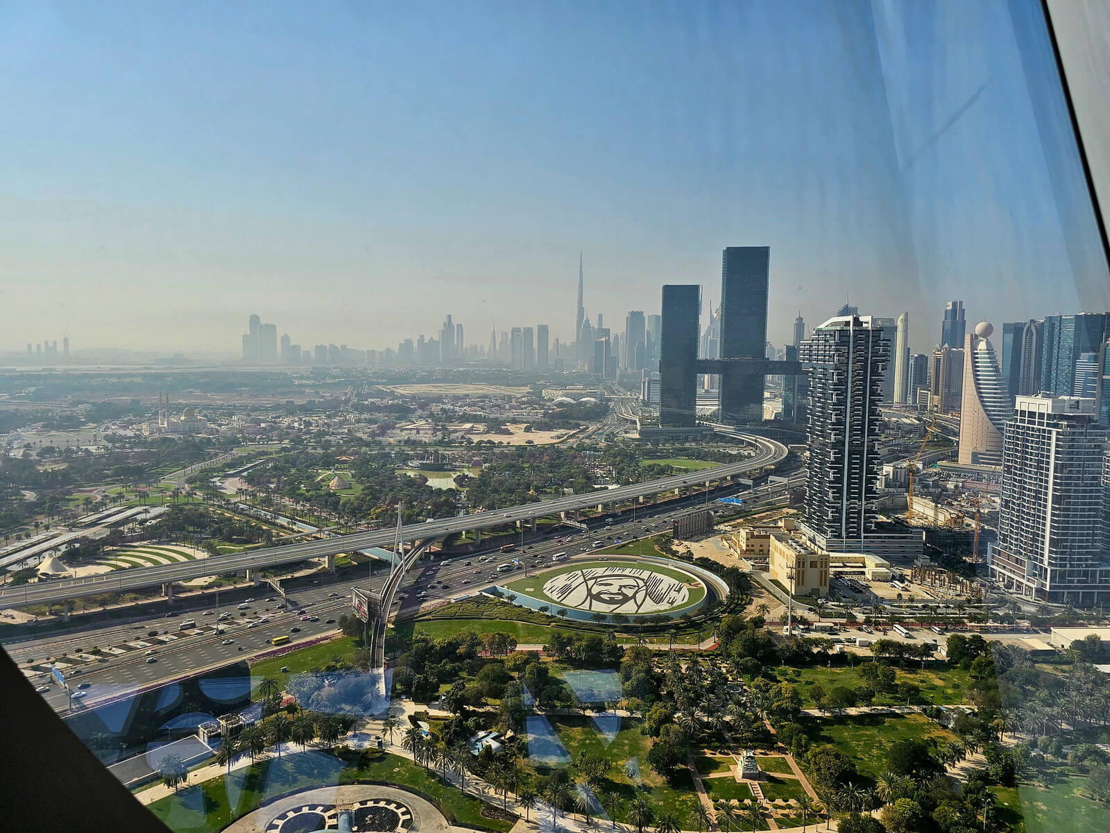 Внутри Дубайской рамки